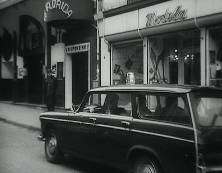 1963 Peugeot 404 Commerciale