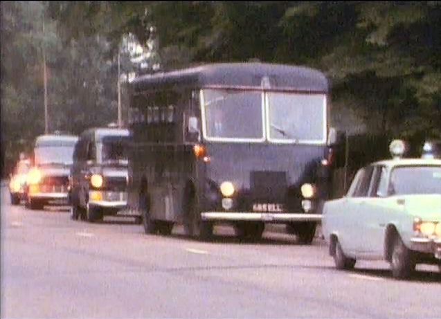 1963 Bedford J4 LZ2 Metropolitan Police Van by Harrington