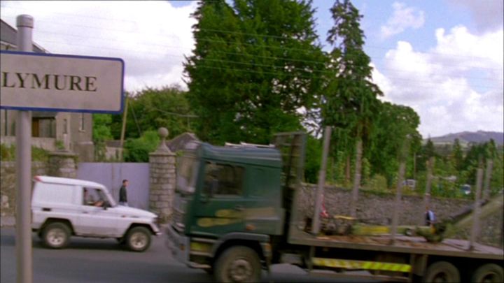 Toyota Land Cruiser [J70]