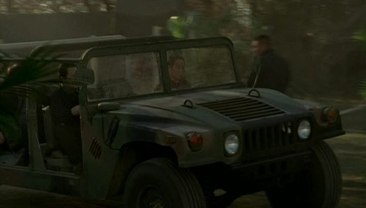 AM General HMMWV M1043