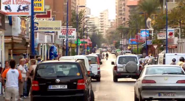 2003 Mitsubishi Montero [V70]