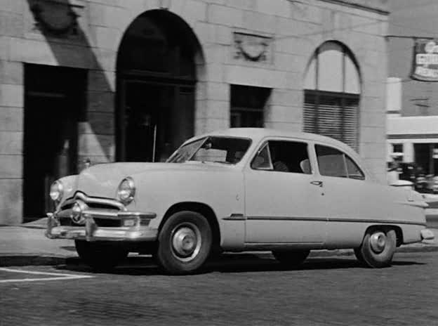 1951 Ford Custom Tudor Sedan with 1950 front [70B]