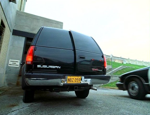 1995 GMC Suburban [GMT425]