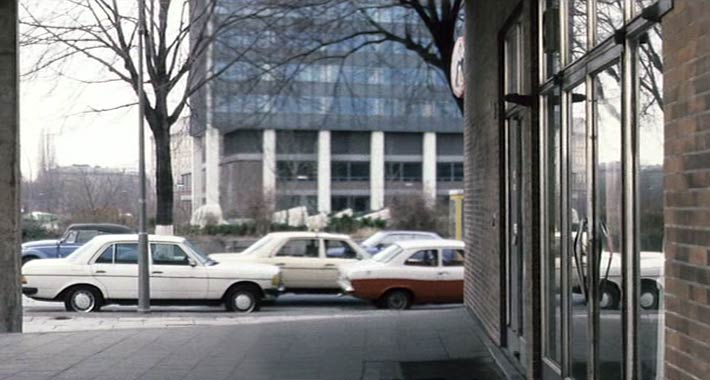 1976 Mercedes-Benz [W123]