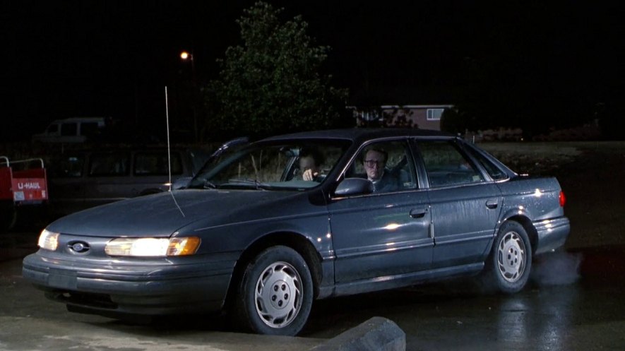 1993 Ford Taurus GL [DN5]