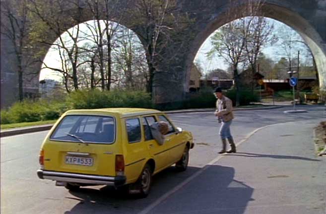 1982 Mazda 323 Kombi [FA4]