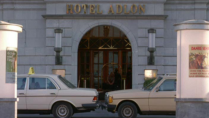 1977 Mercedes-Benz [W123]