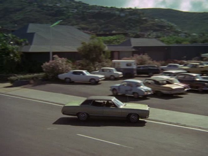 Hawaii five-o ford thunderbird #5