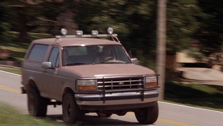 1992 Ford Bronco XLT [U15]