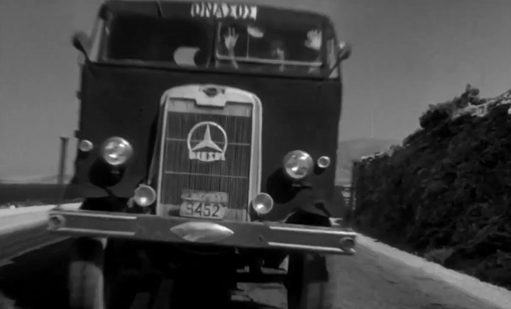 1939 Leyland Retriever WLW3 6x4