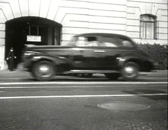 1940 Oldsmobile 60 Touring Sedan [3519]