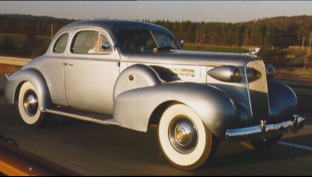 1937 Cadillac Series 60 Sport Coupe [6027]