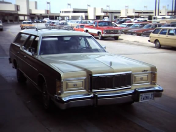 imcdb-1975-mercury-marquis-colony-park-in-dallas-1978-1991