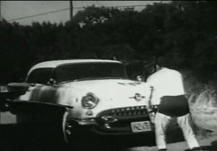 1955 Oldsmobile Super 88 Holiday Coupé [3637D]