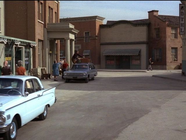 1961 Comet Sedan Two-door [62A]