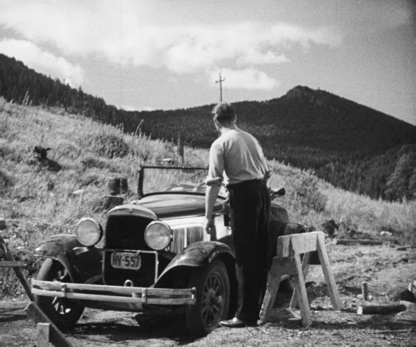 1929 Plymouth Roadster [Q]