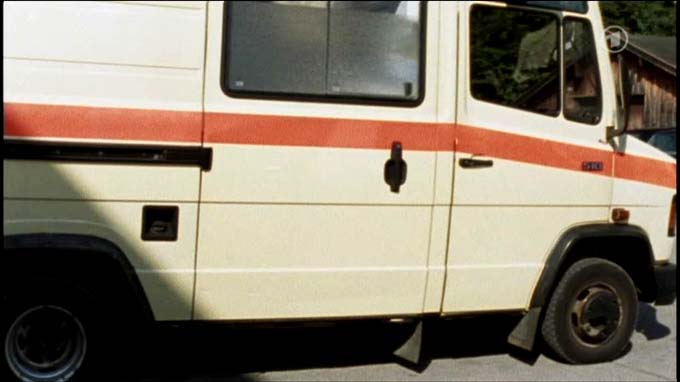 1986 Mercedes-Benz 510 [T2]