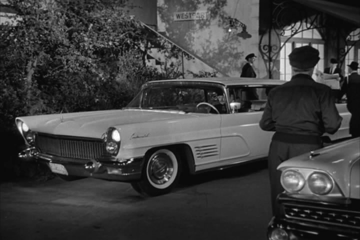 1960 Lincoln Continental Mark V Landau [75A]