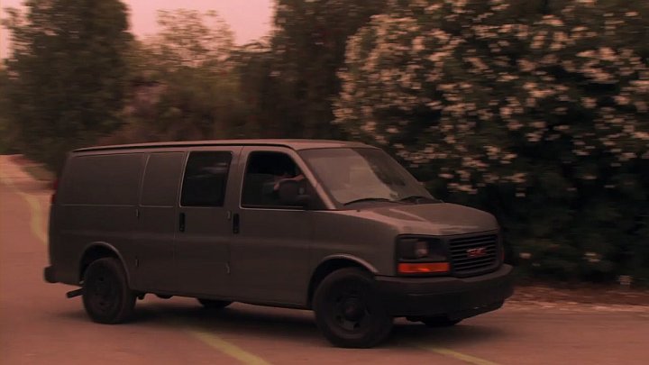 2003 GMC Savana [GMT610]