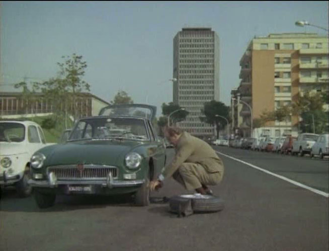 1966 MG B GT [ADO23]