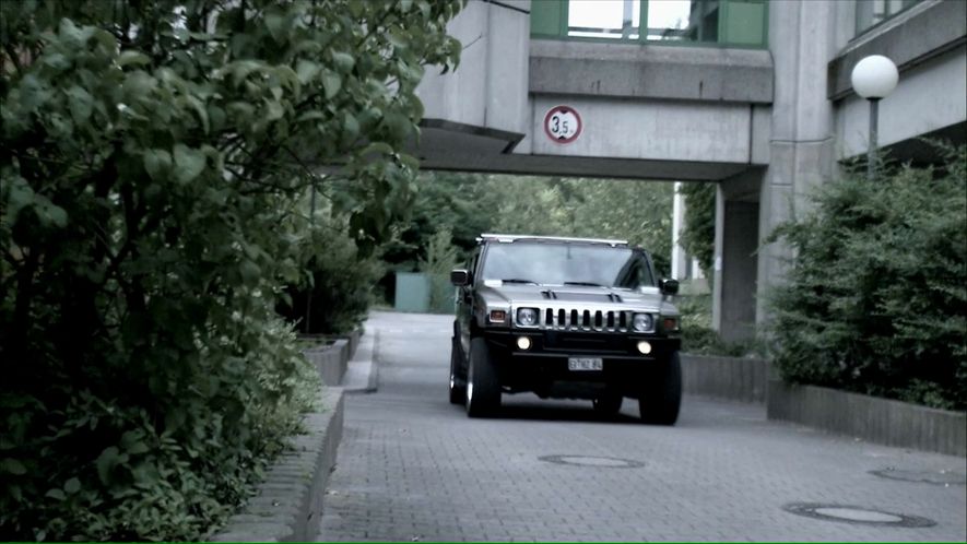 2003 Hummer H2 [GMT820]