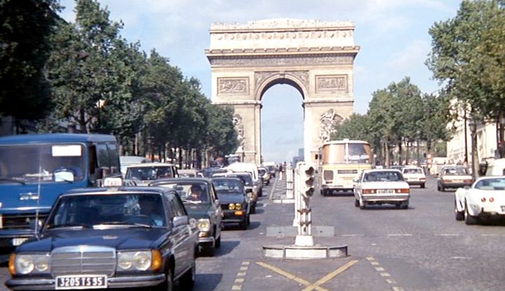 K�ssbohrer Setra S 80