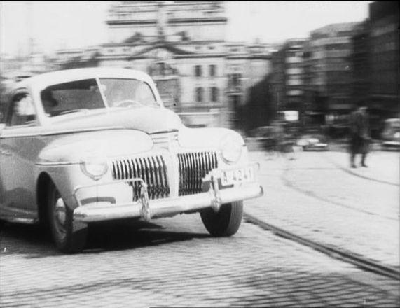 1941 De Soto De Luxe 3-Passenger Coupe [S-8]