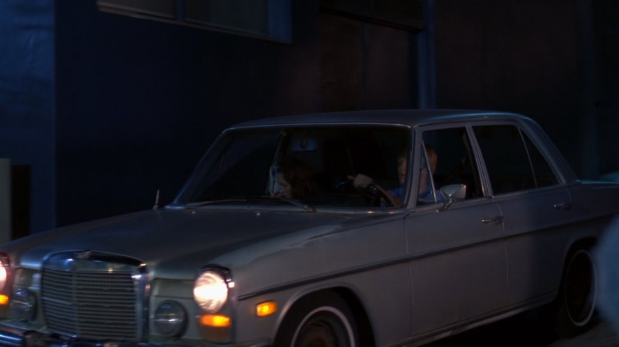 1972 Mercedes-Benz 220 Diesel [W115]