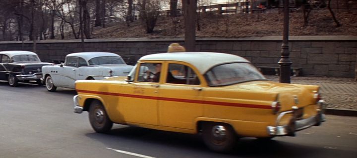 1955 Ford Mainline Fordor [73A]