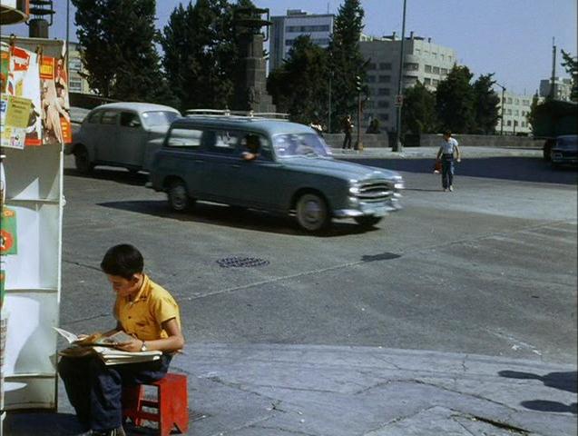1957 Peugeot 403 Familiale