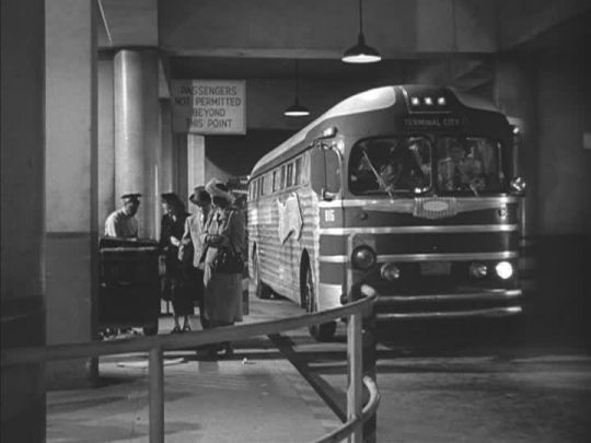 1947 GMC PD 3751