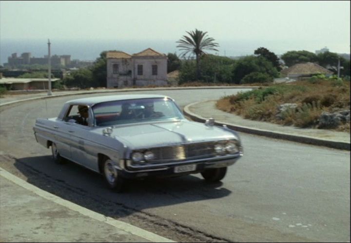 1962 Oldsmobile 98 Holiday Sedan