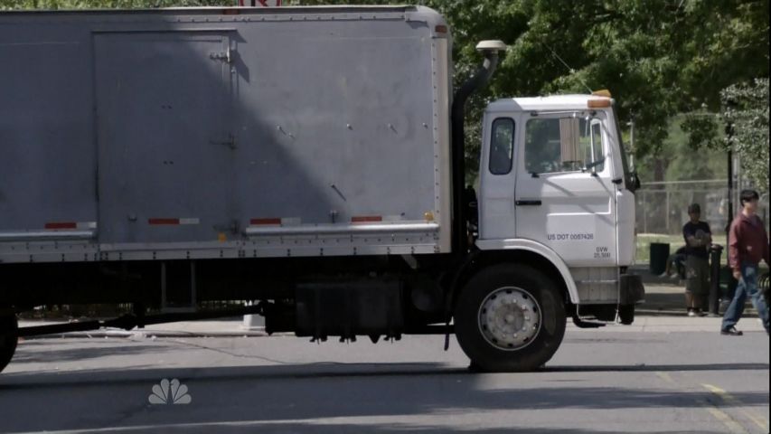 1999 Mack Mid-Liner MS