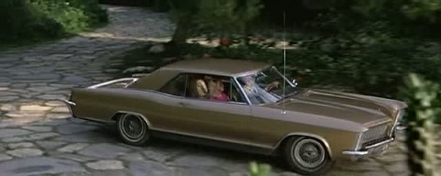 1965 Buick Riviera [49447]