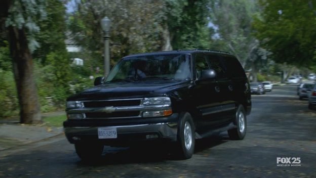 2004 Chevrolet Suburban LS 1500 [GMT830]