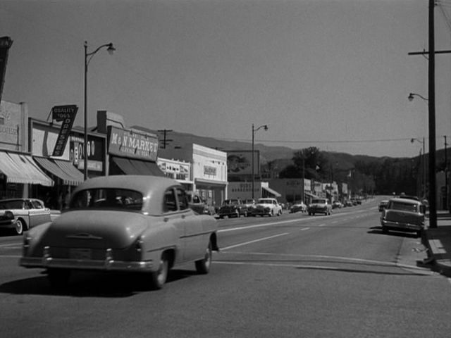 1952 Chevrolet Styleline De Luxe [KK 2103]
