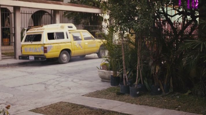 1984 Nissan 720 Crew Cab