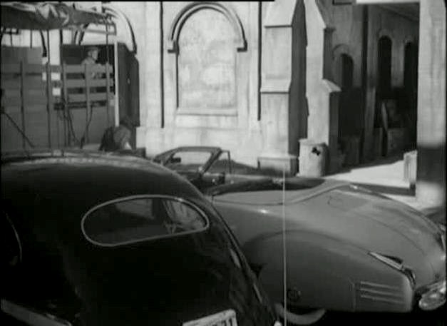 1941 Cadillac Series 62 Convertible De Luxe Coupe [6267D]