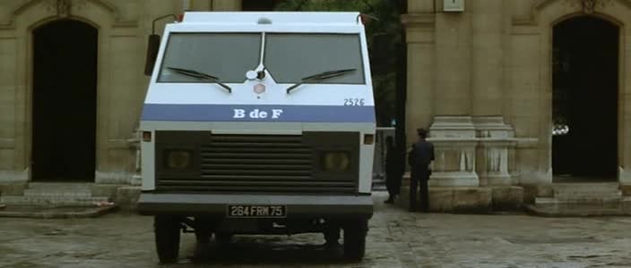 Mercedes-Benz Security Van Labbé [T1]