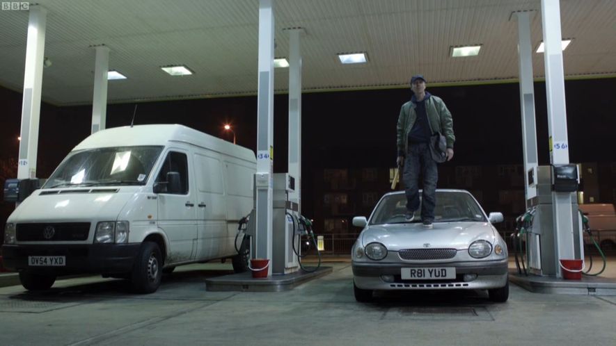 2004 Volkswagen LT 35 TDI MWB II [Typ 2D]