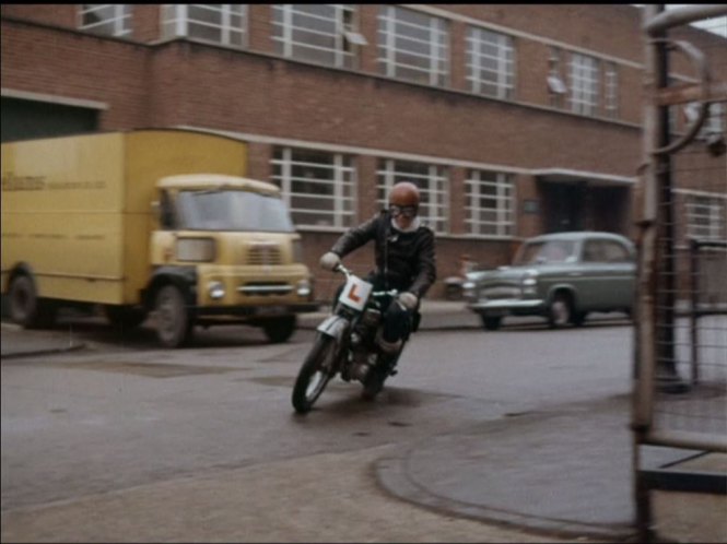 1960 Austin T200 [FG]