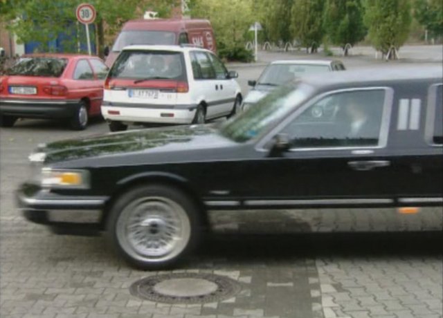 1997 Lincoln Town Car Stretched Limousine