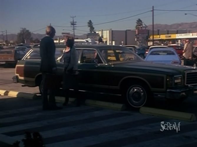 1976 Ford LTD Country Squire