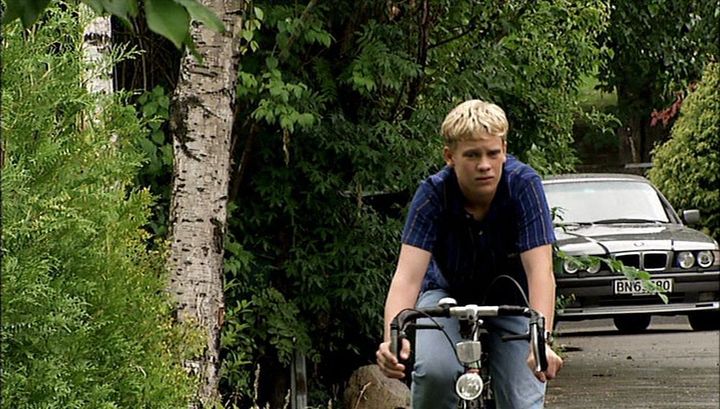 1993 BMW 520i modified as M5 [E34]