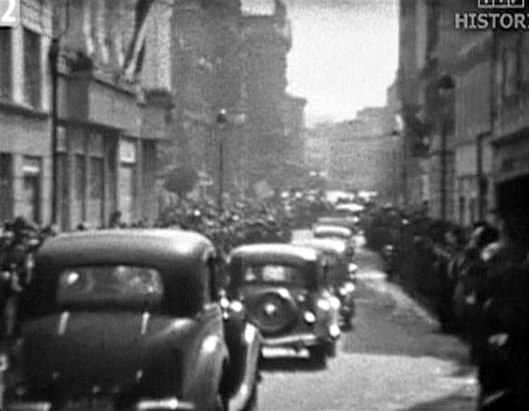 1937 Mercedes-Benz 200 2-t�rig Limousine [W21]