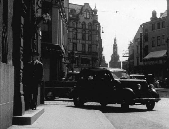 1936 Dodge Touring Sedan [D-2]