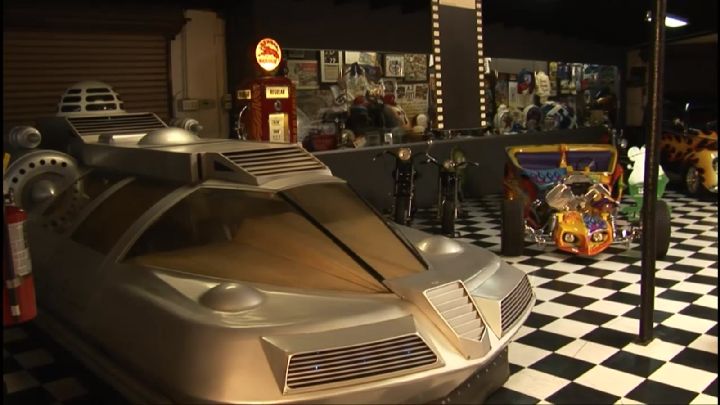 Made for Movie Mercedes-Benz 2001 SEL Limited Edition
