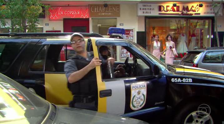 2003 Chevrolet Blazer [GMT330]