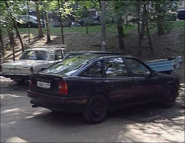 1989 Opel Vectra [A]
