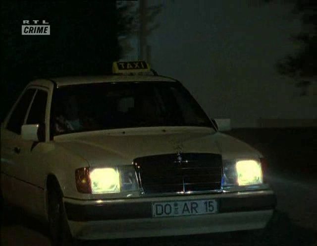 1990 Mercedes-Benz [W124]